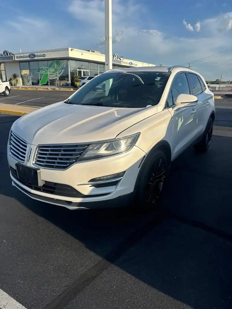 2017 Lincoln MKC Reserve AWD's photo