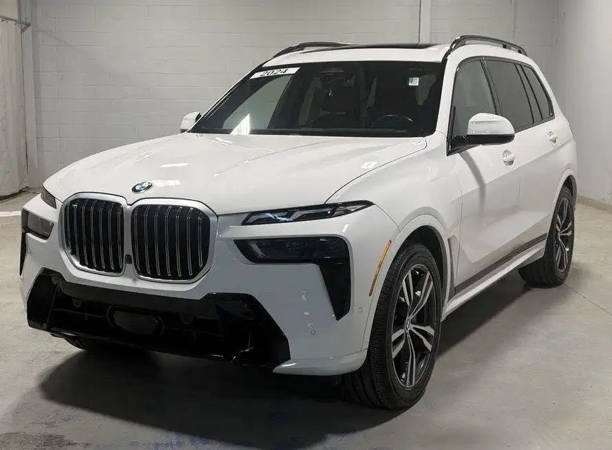 2024 BMW X7 xDrive40i's photo