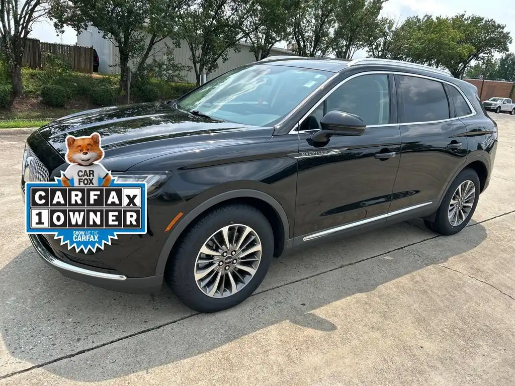 2023 Lincoln Nautilus AWD's photo