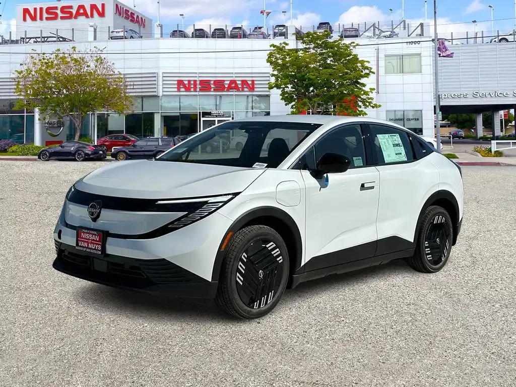 2026 Nissan Leaf S Plus's photo