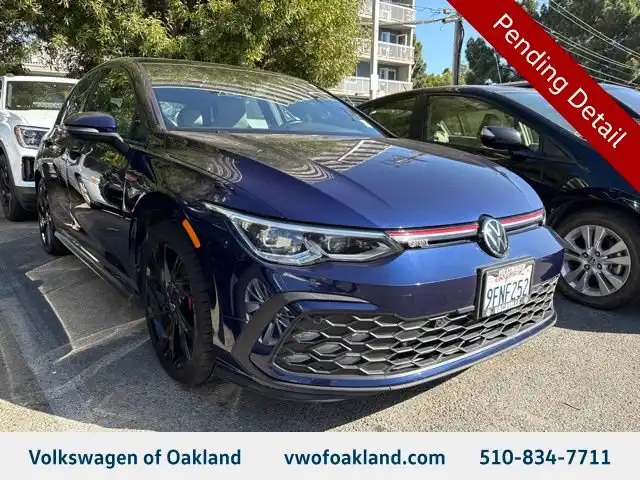 2023 Volkswagen Golf GTI 2.0T SE 4-Door DSG's photo