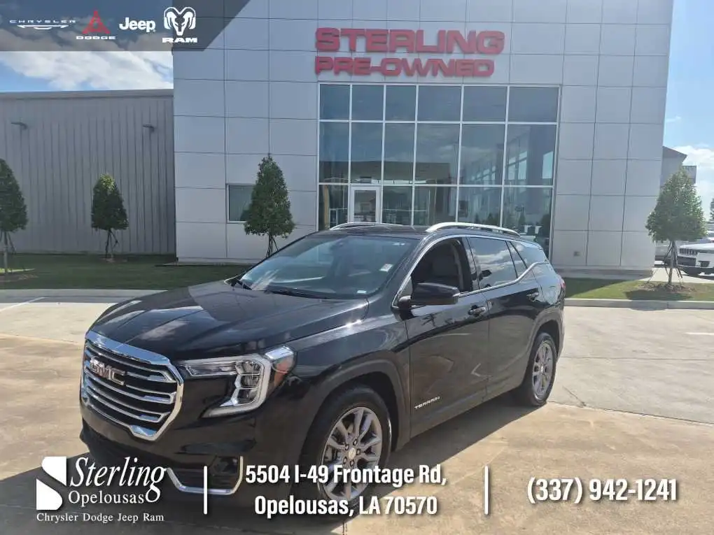 2024 GMC Terrain SLT FWD's photo