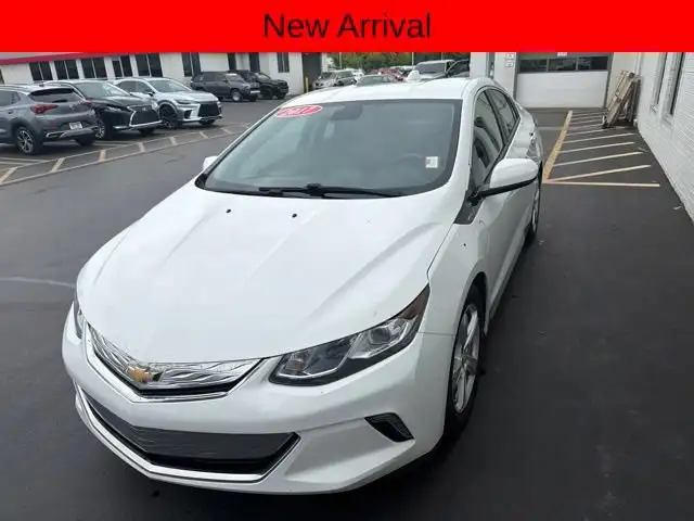 2017 Chevrolet Volt LT's photo