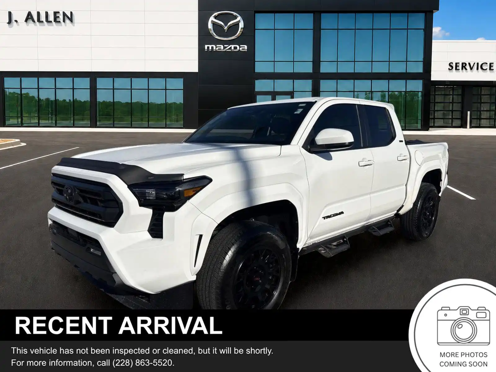 2025 Toyota Tacoma SR5 2WD Double Cab Long Bed's photo