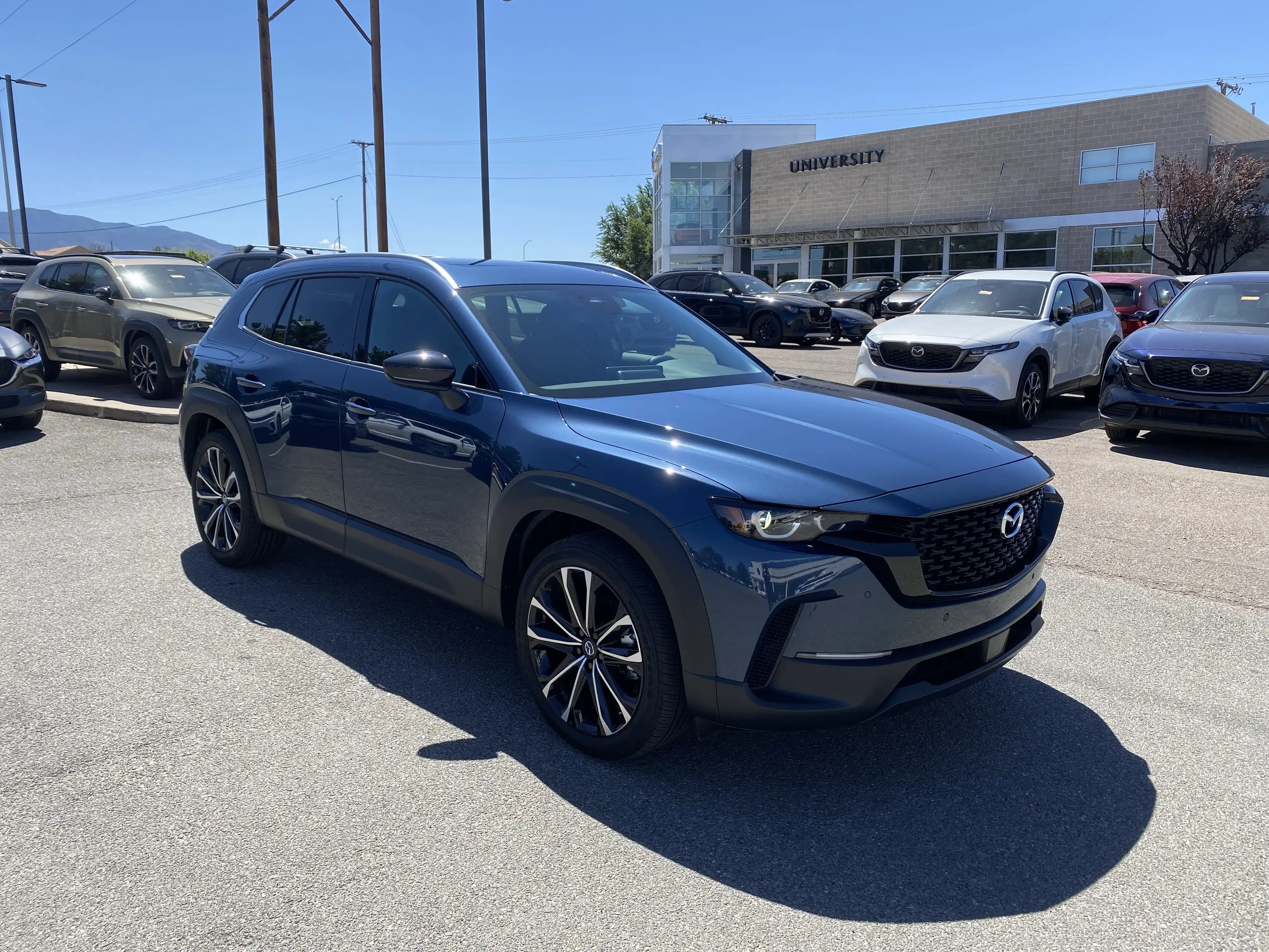 2026 Mazda CX-50 2.5 S Premium's photo