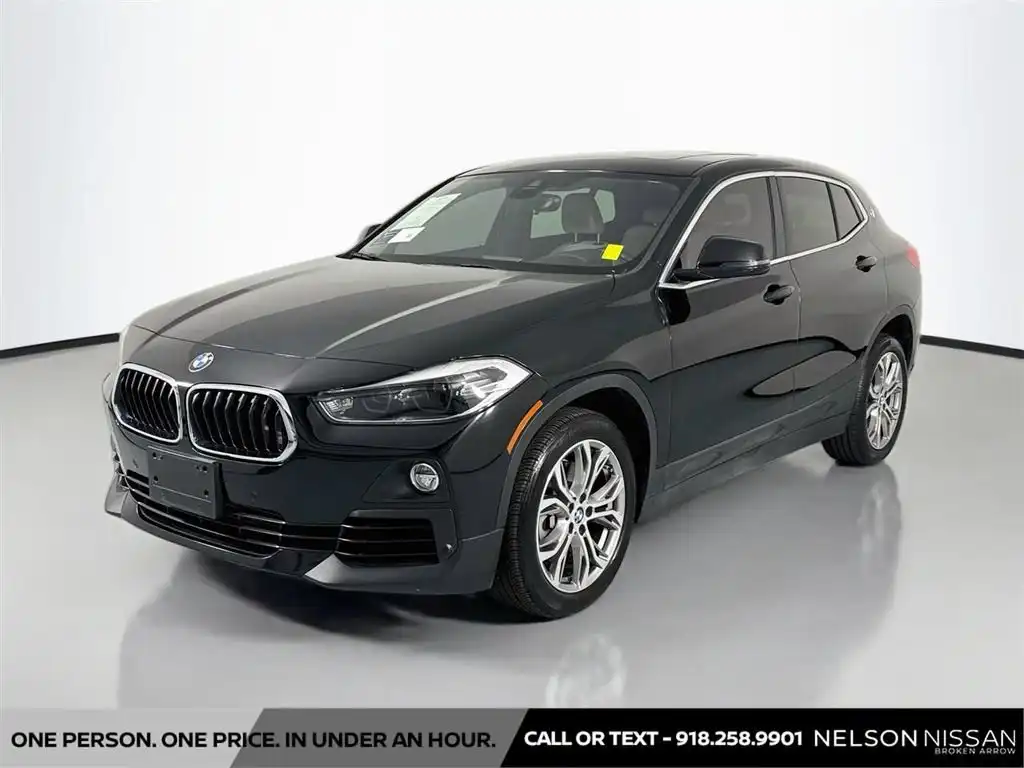 2020 BMW X2 sDrive28i's photo