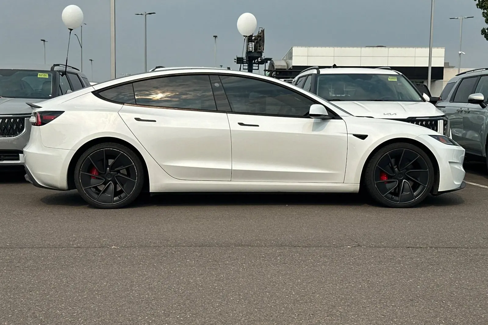 2024 Tesla Model 3 Performance photo 3