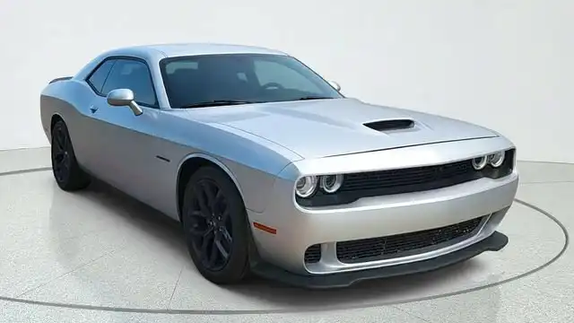 2022 Dodge Challenger R/T's photo
