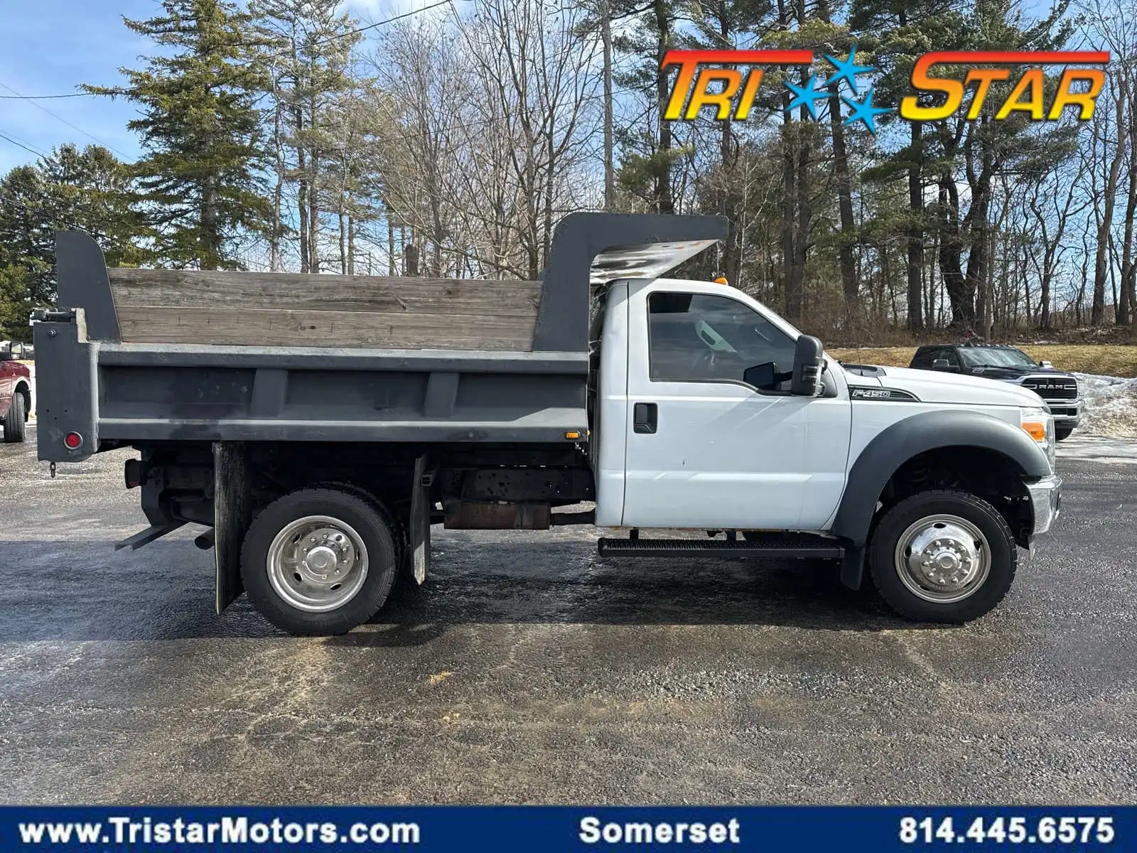 2015 Ford F-450 XL 4WD Regular Cab DRW 141 in's photo