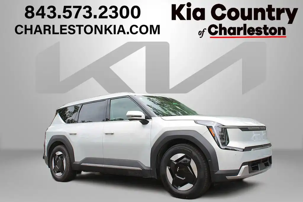 2026 Kia EV9 Wind AWD's photo