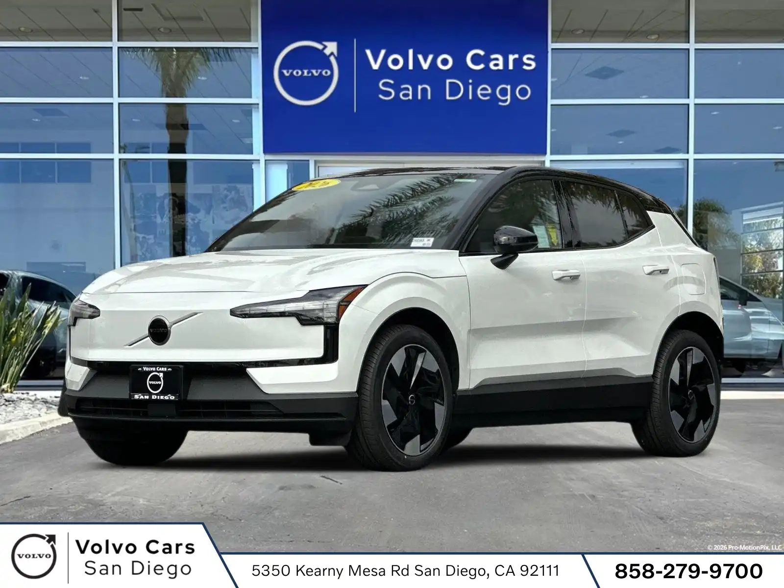 2026 Volvo EX30 Twin Motor Performance Plus's photo