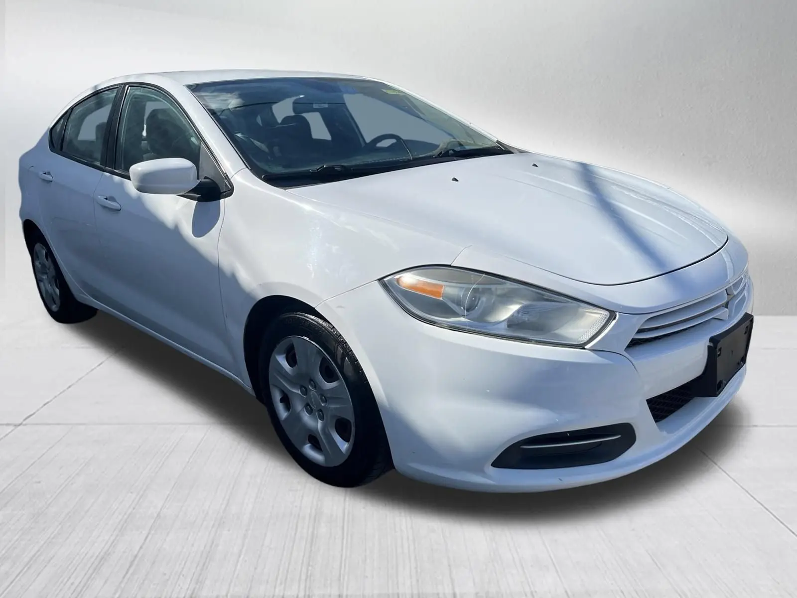 2015 Dodge Dart 2.0 SE photo 3