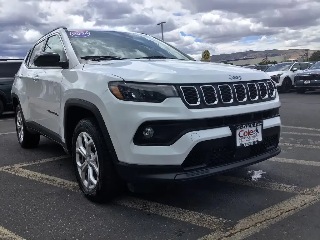 2024 Jeep Compass Latitude 4X4's photo