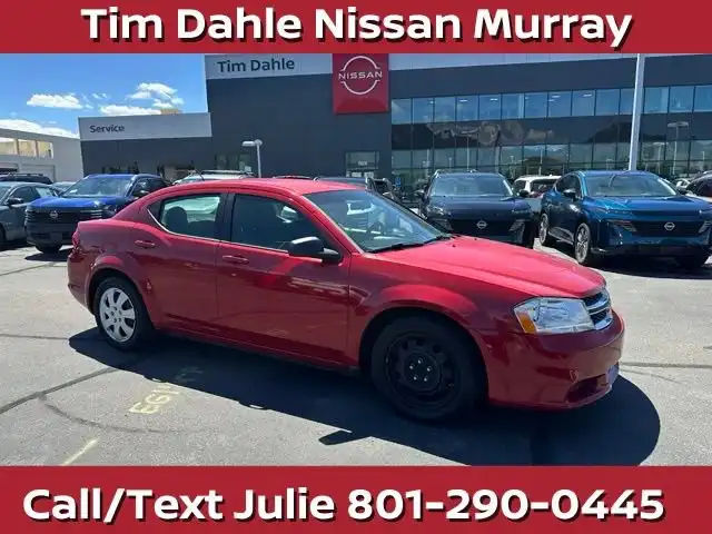 2012 Dodge Avenger SE's photo