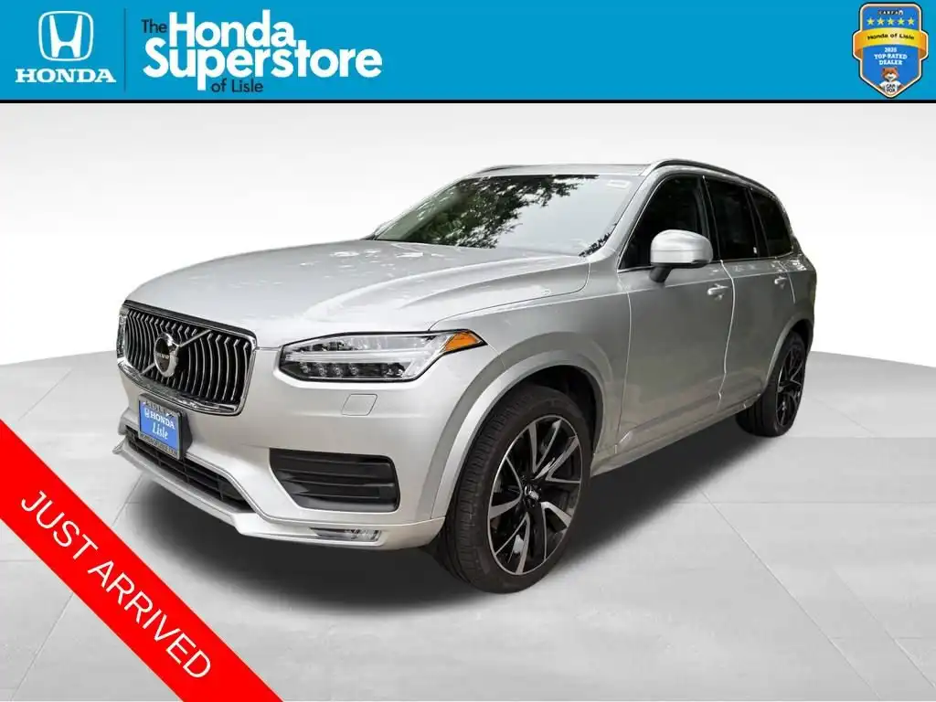 2022 Volvo XC90 T6 Momentum AWD's photo