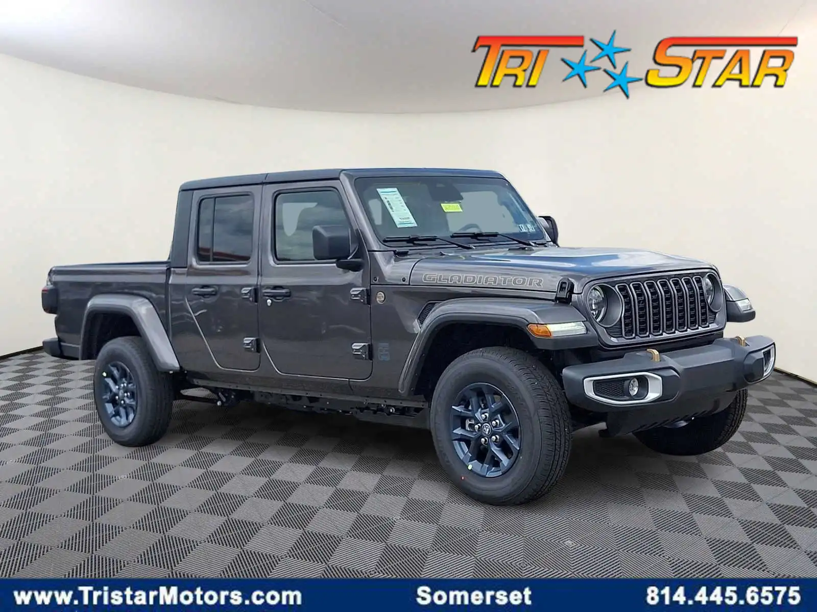 2026 Jeep Gladiator 85th Anniversary Edition Auto's photo