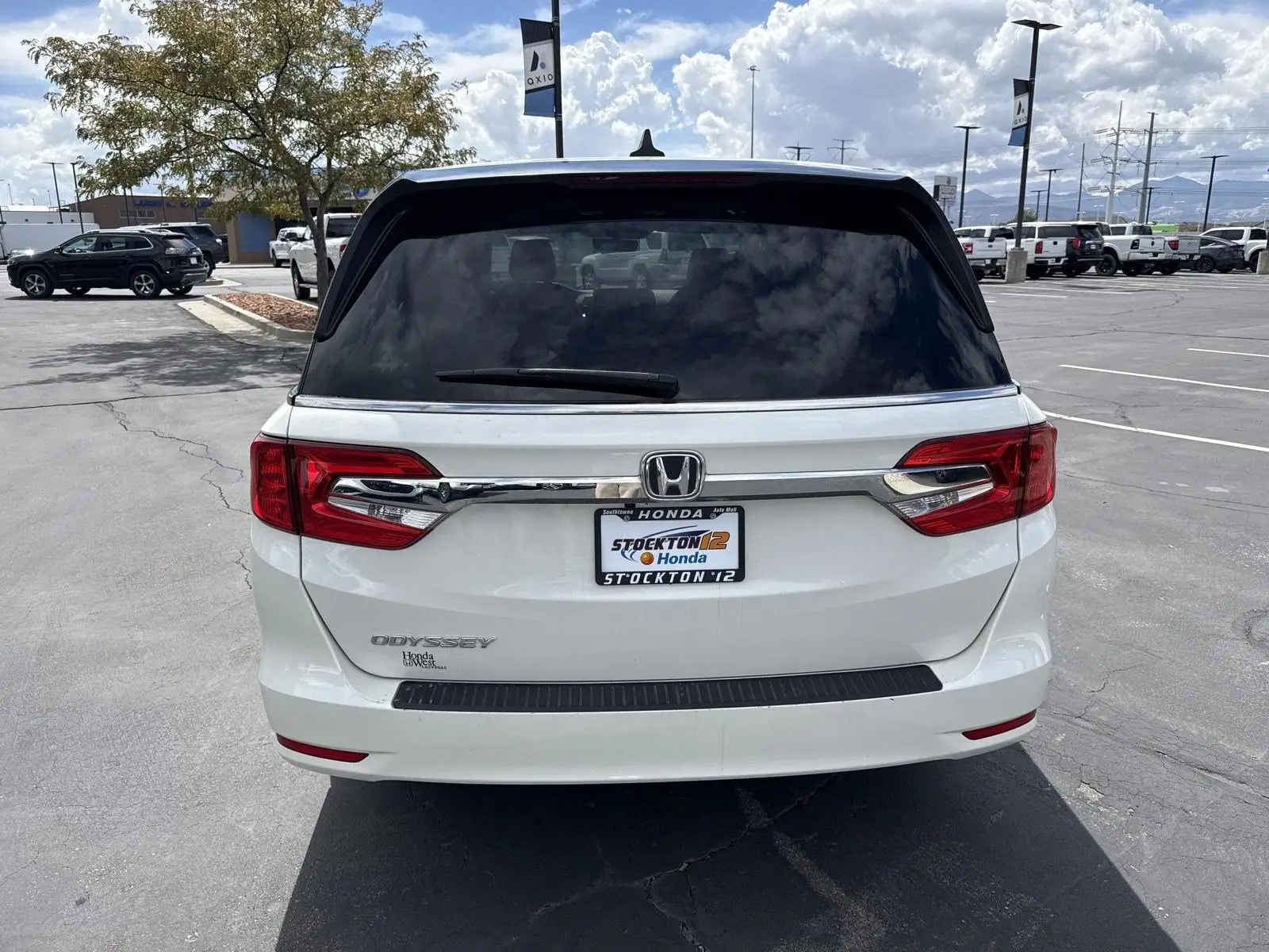 2019 Honda Odyssey EX-L Navigation RES photo 4