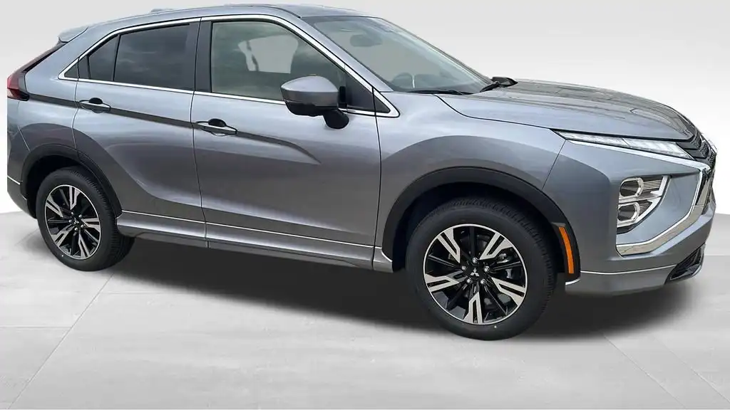 2026 Mitsubishi Eclipse Cross SEL S-AWC's photo