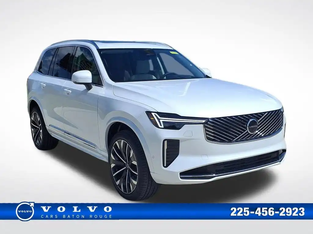 2026 Volvo XC90 T8 Recharge Ultra Bright AWD's photo
