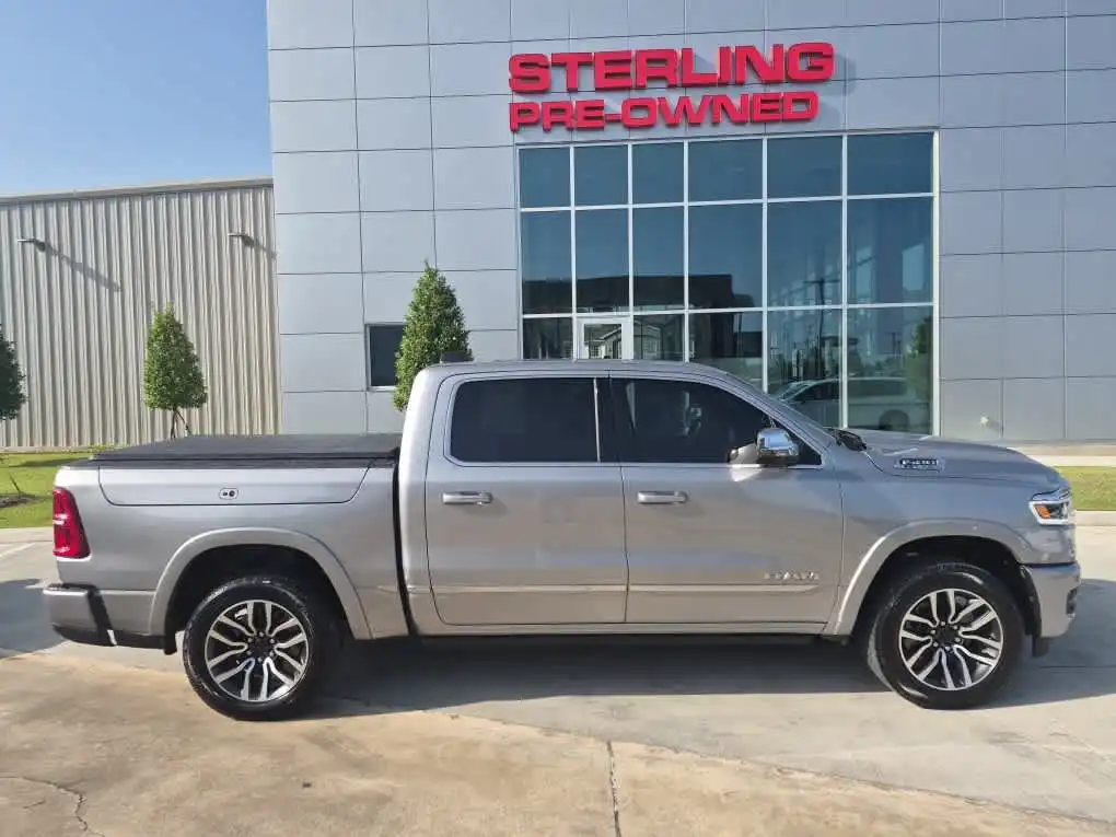 2025 RAM 1500 Limited 4x4 Crew Cab 5'7's photo