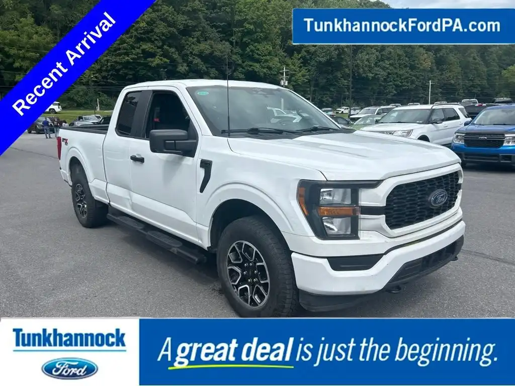 2023 Ford F-150 XL 4WD SuperCab 6-1/2' Box's photo