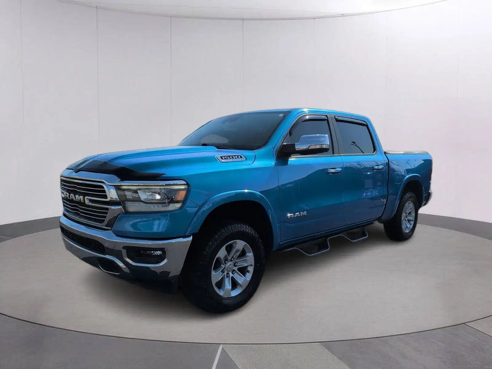 2021 RAM 1500 Laramie 4WD Crew Cab 5'7's photo