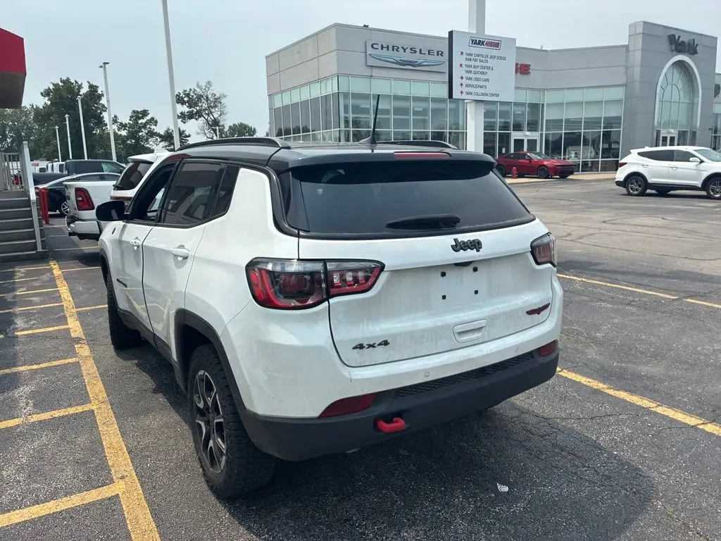 2025 Jeep Compass Trailhawk 4X4 photo 5