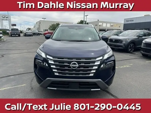 2025 Nissan Rogue SL AWD photo 4