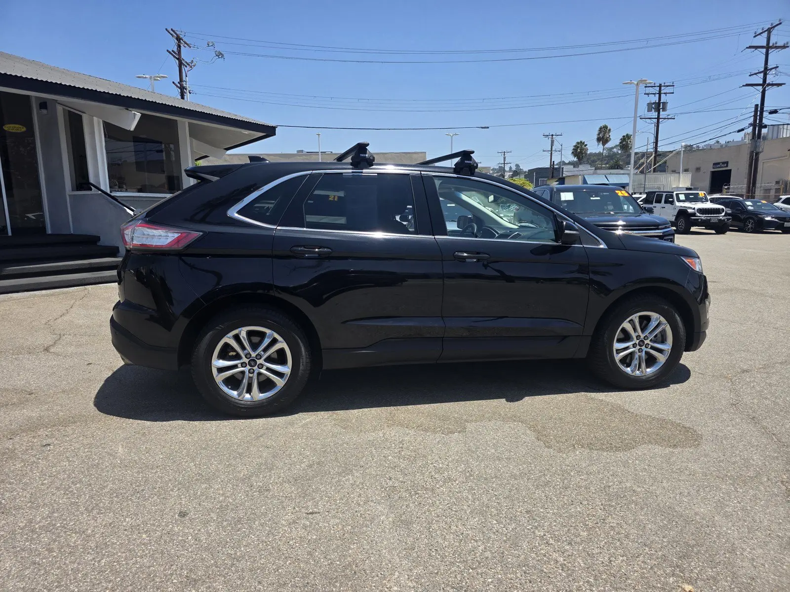 2017 Ford Edge SEL AWD photo 4