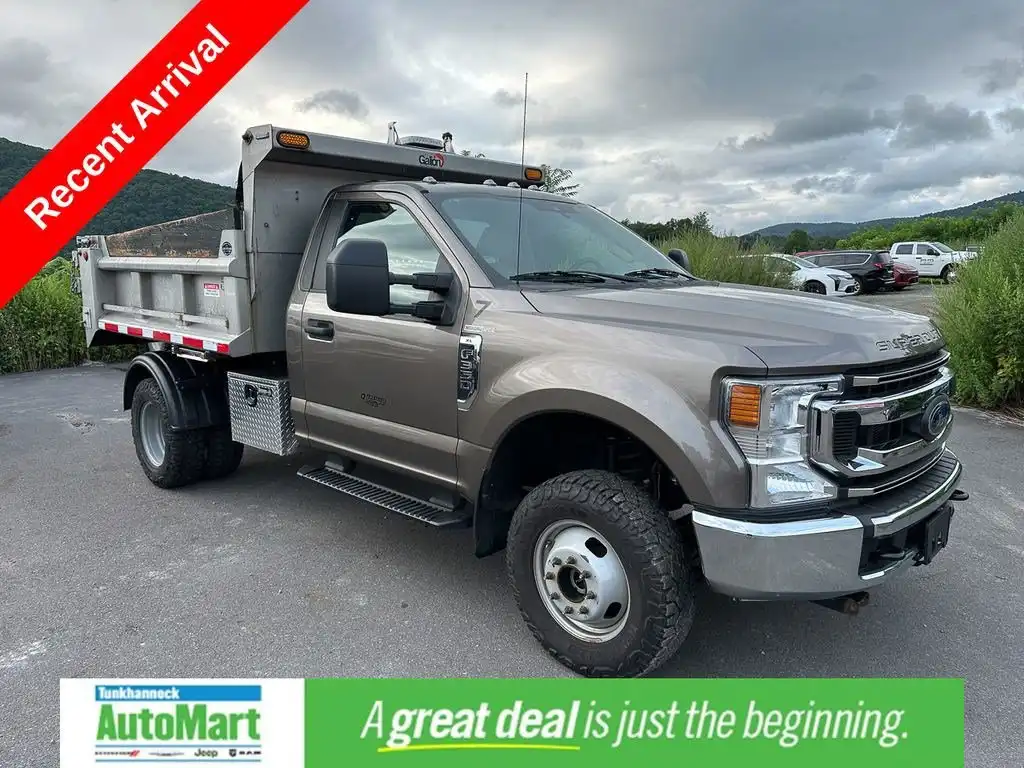 2021 Ford F-350 XL 4x4 Regular Cab 145-In DRW's photo
