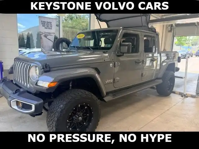 2020 Jeep Gladiator Overland's photo