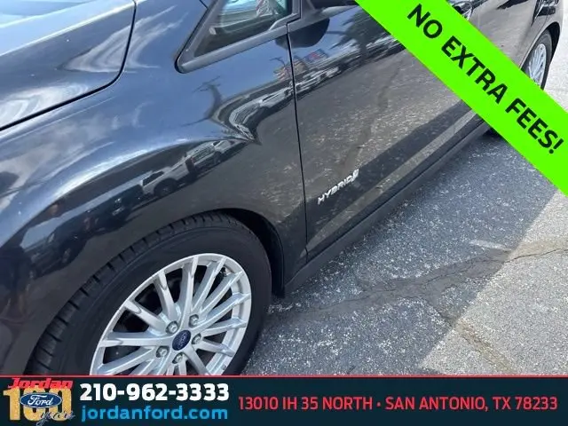 2014 Ford C-Max Hybrid SE photo 4