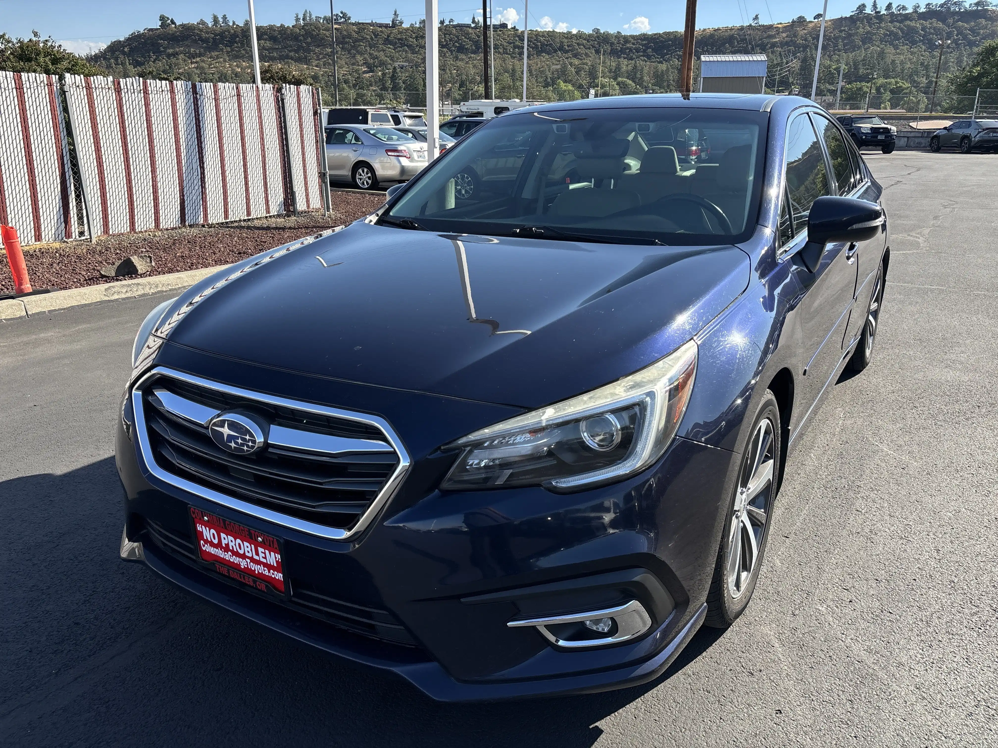 2018 Subaru Legacy 3.6R Limited's photo