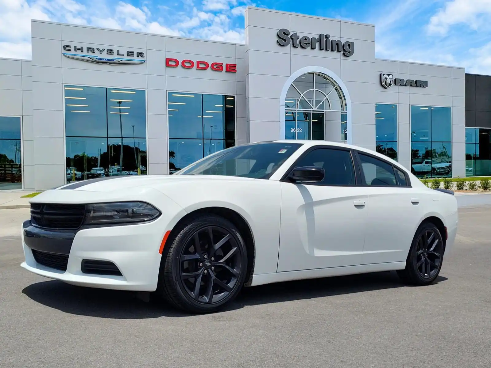 2020 Dodge Charger SXT's photo