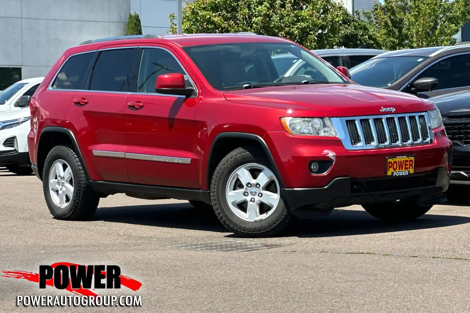 2011 Jeep Grand Cherokee Laredo 4WD's photo