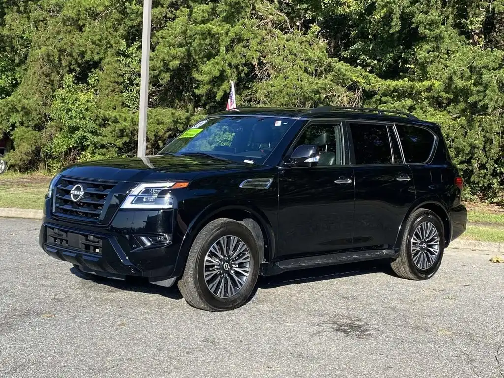 2023 Nissan Armada SL 2WD's photo