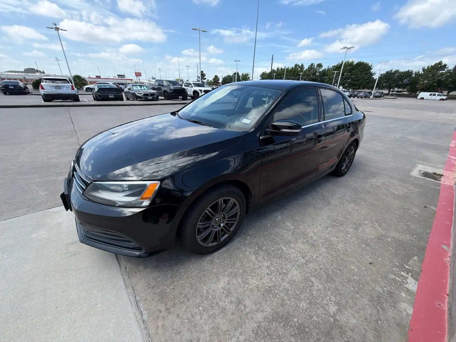 2015 Volkswagen Jetta 1.8T SE w/Connectivity Auto's photo
