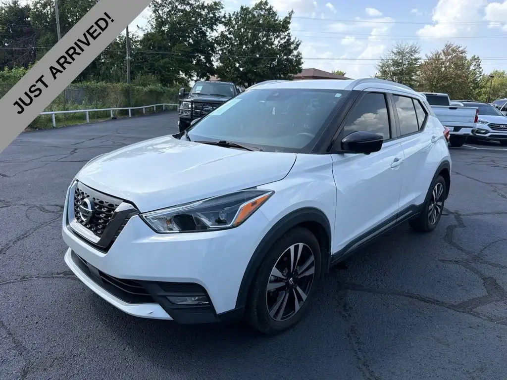 2020 Nissan Kicks 1.6 SR's photo