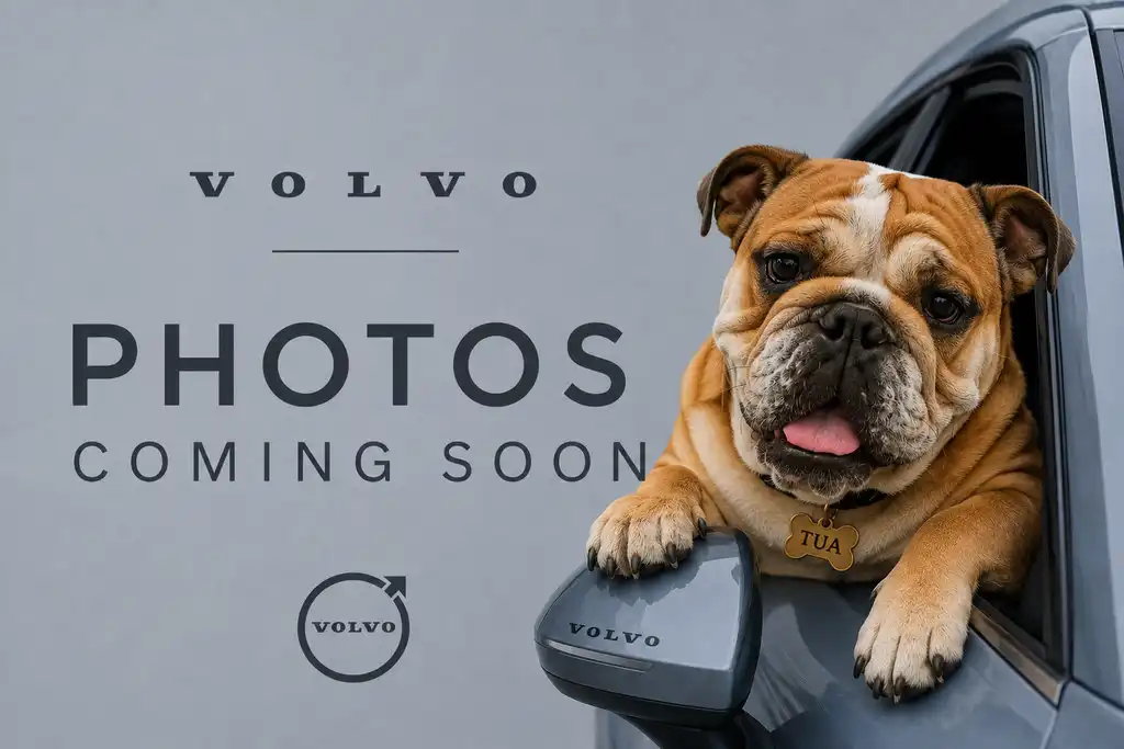 2024 Volvo XC60 B5 Ultimate Dark Theme AWD's photo