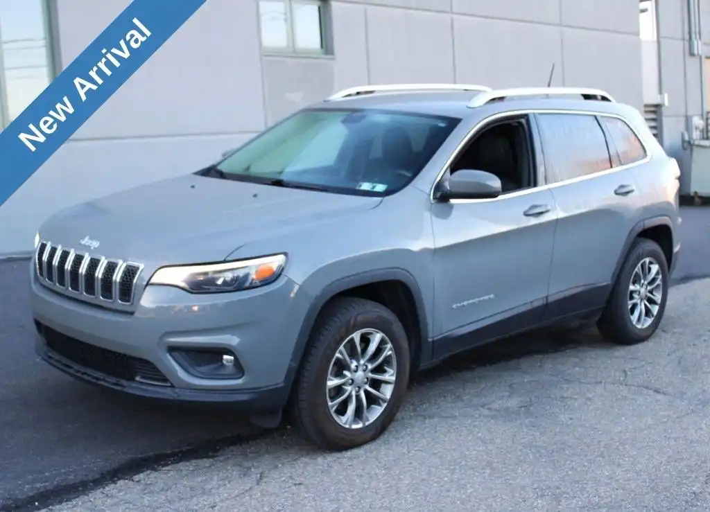 2019 Jeep Cherokee Latitude Plus 4WD's photo