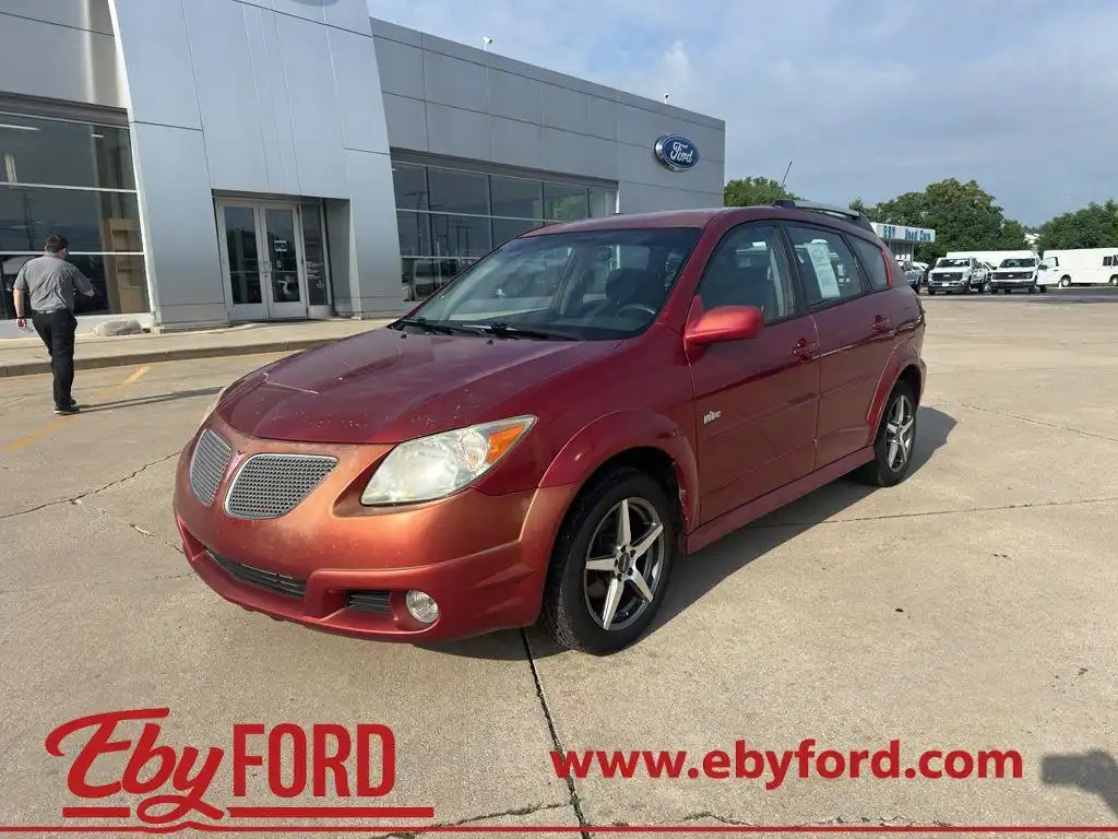 2006 Pontiac Vibe Base's photo