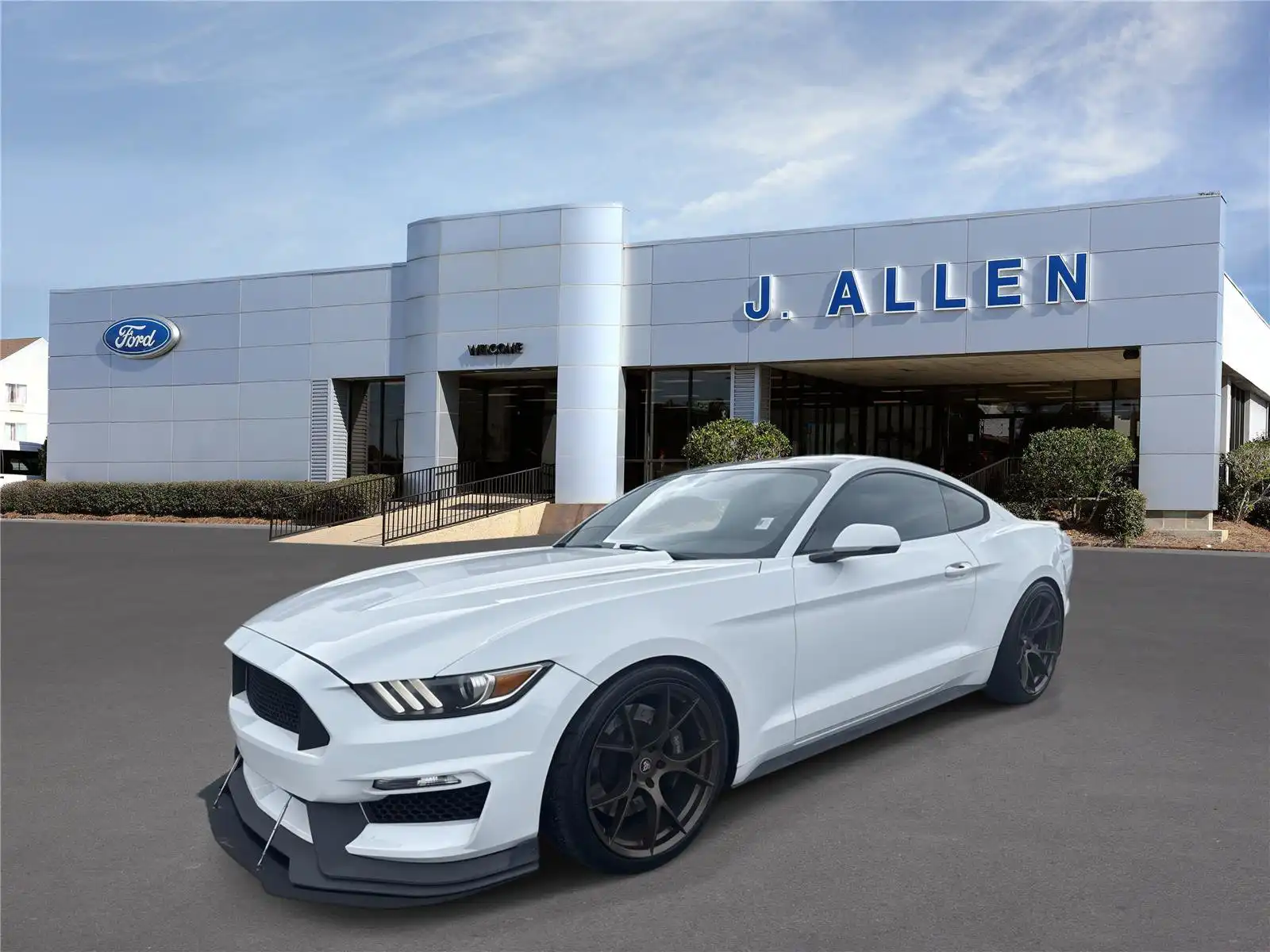 2016 Ford Mustang EcoBoost Coupe Premium's photo