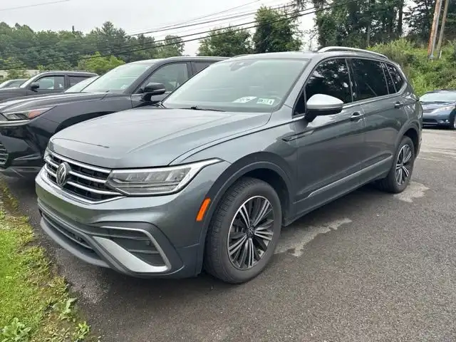 2024 Volkswagen Tiguan 2.0T Wolfsburg Edition 4Motion's photo
