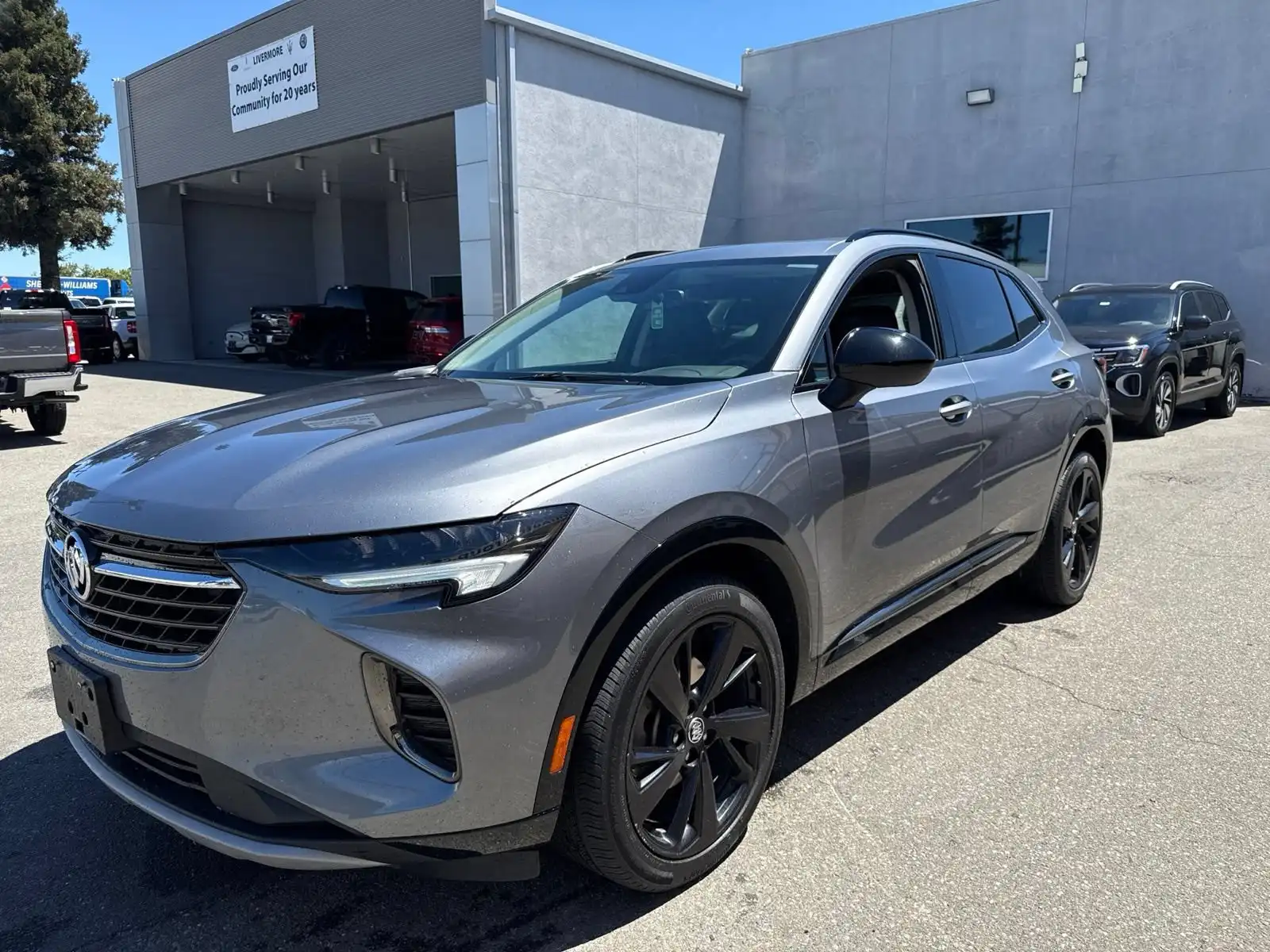 2022 Buick Envision Essence FWD's photo