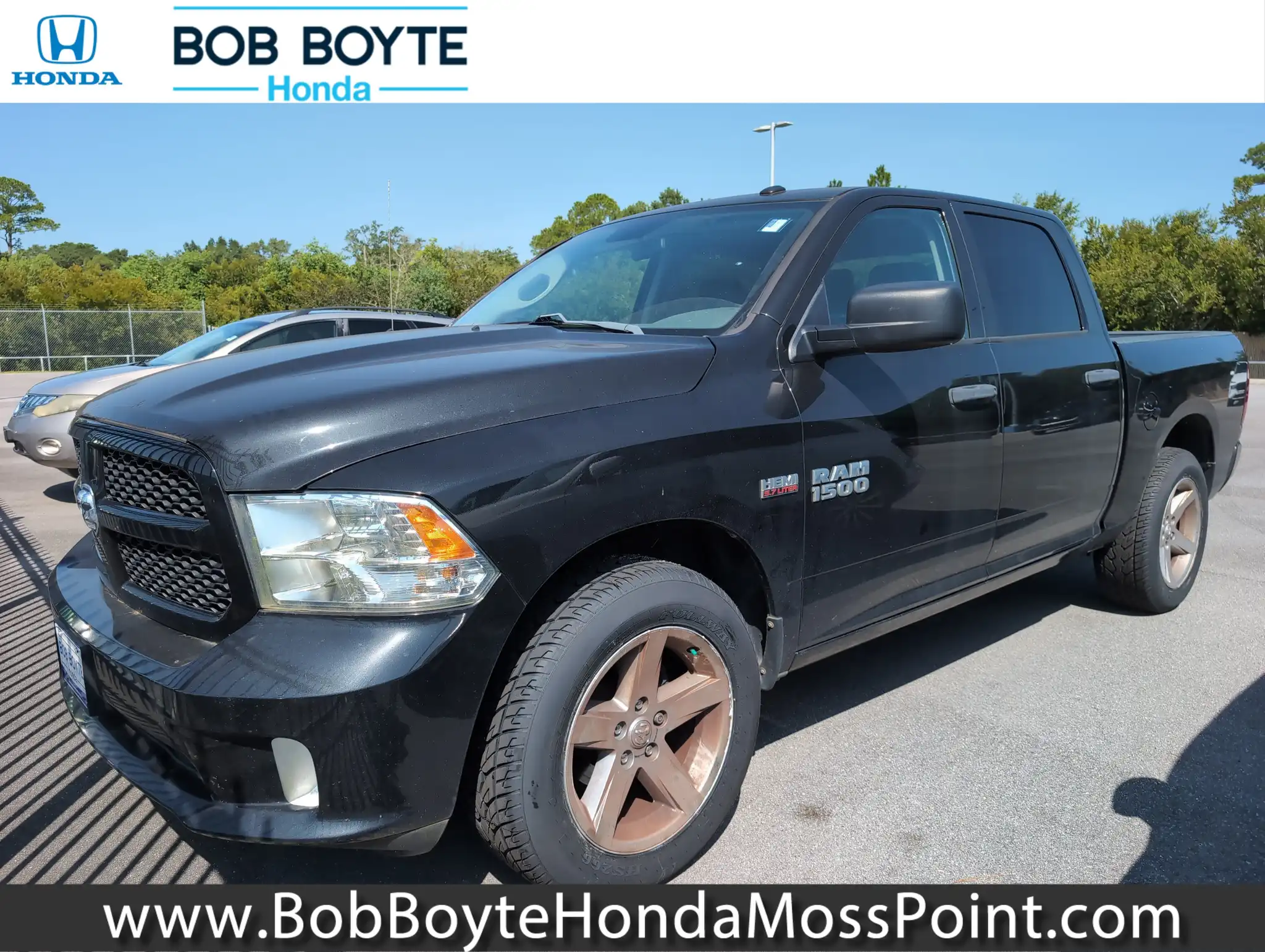 2018 RAM 1500 Express Crew Cab 5'7's photo