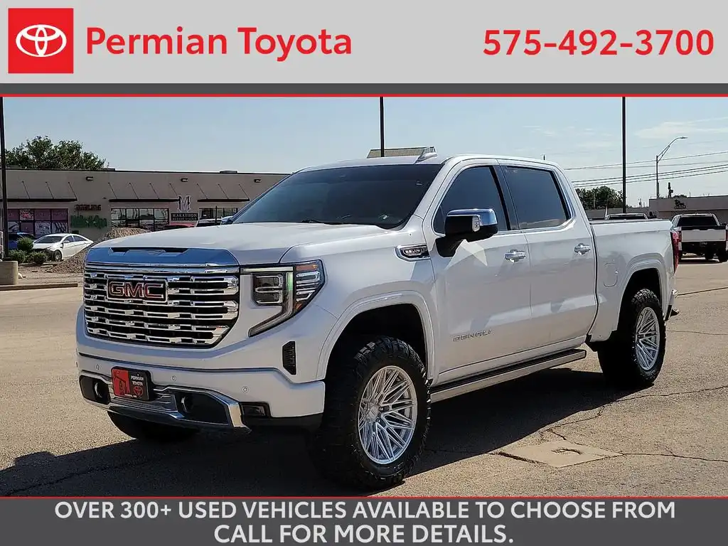 2023 GMC Sierra Denali 4WD Crew Cab Short Box's photo