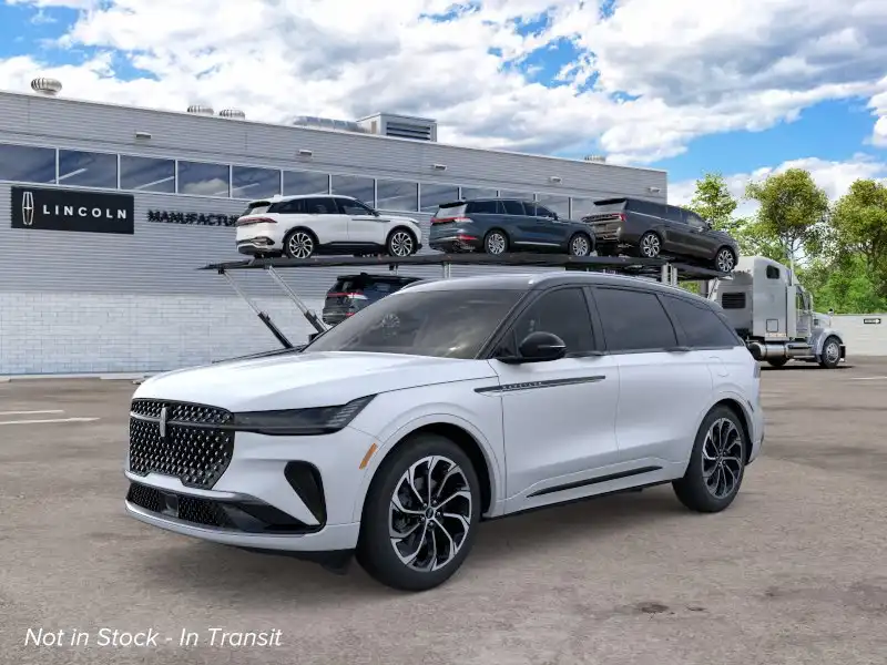 2026 Lincoln Nautilus Reserve AWD's photo