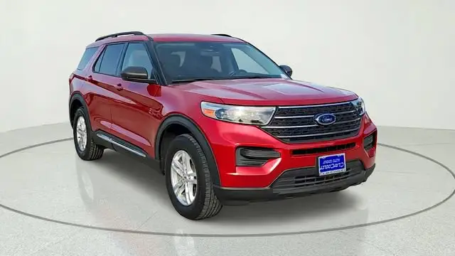 2020 Ford Explorer XLT 4WD photo 1