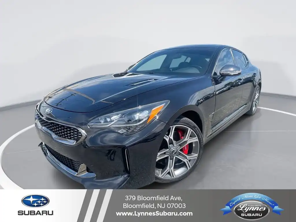 2021 Kia Stinger GT AWD's photo