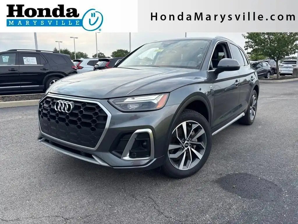2023 Audi Q5 45 Premium's photo